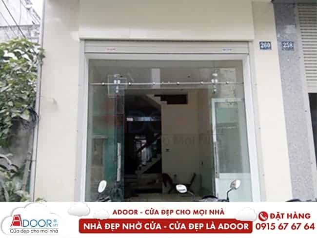Mẫu cửa kính cường lực trượt 2 cánh