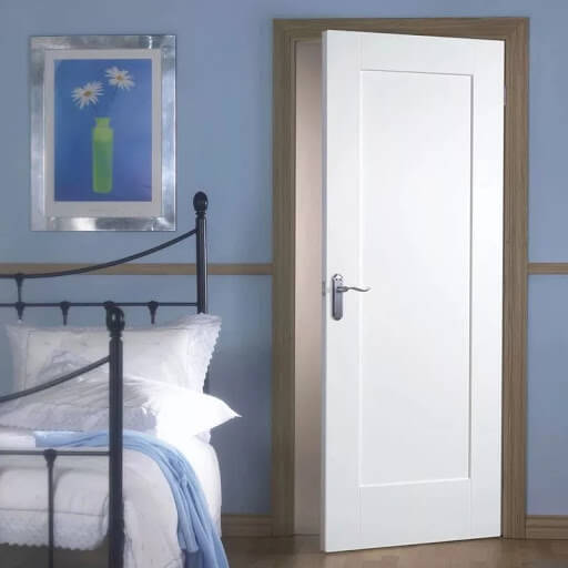 Mẫu cửa nhôm phòng ngủ màu trắng