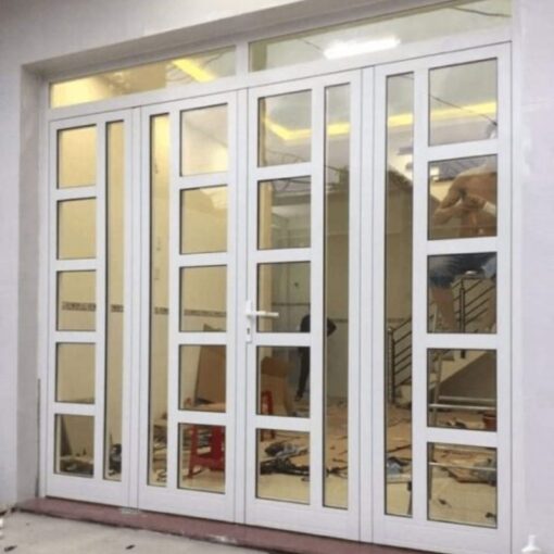 Cửa nhựa lõi thép chia ô đơn giản