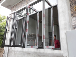 Cửa sổ tạo không gian sang trọng, hứng đủ nắng và gió bên ngoài