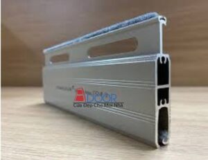 Cửa cuốn tự động khe thoáng BD52A Adoor