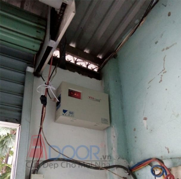Bộ lưu điện UPS
