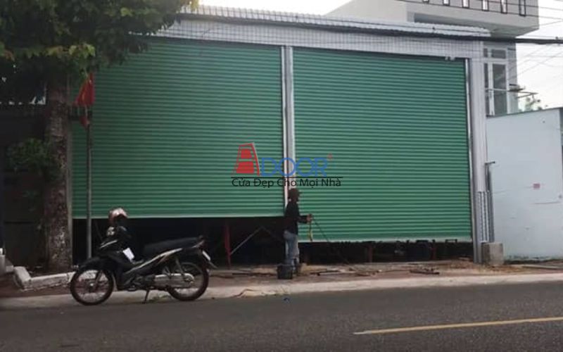 Cửa cuốn lá liền cho dãy nhà phố tại Hà Tĩnh