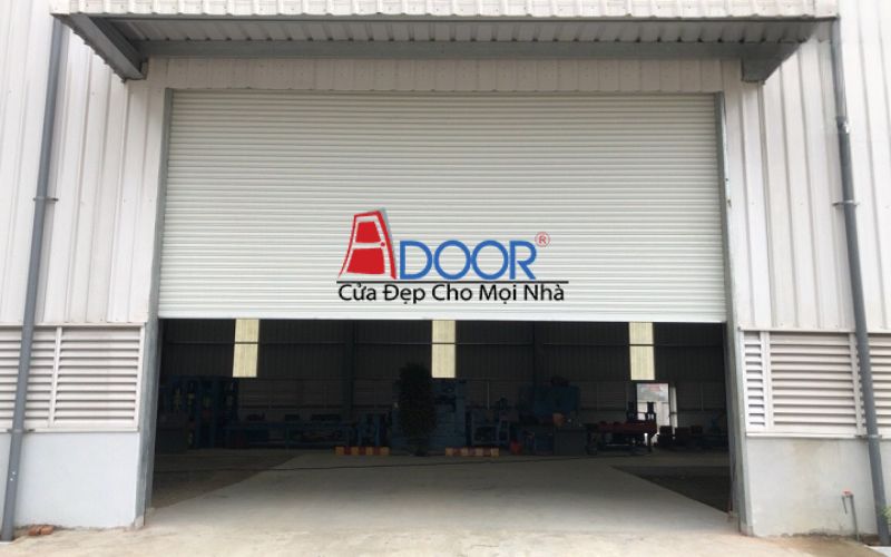 Kỹ thuật viên Adoor hoàn thiện công trình với độ tỉ mỉ cao