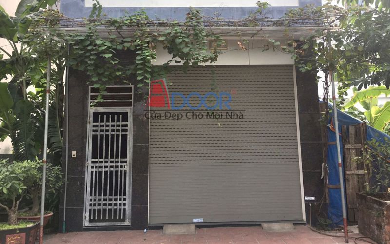 Mẫu cửa cuốn khe thoáng thương hiệu Adoor – thiết kế hiện đại, thông thoáng, an toàn
