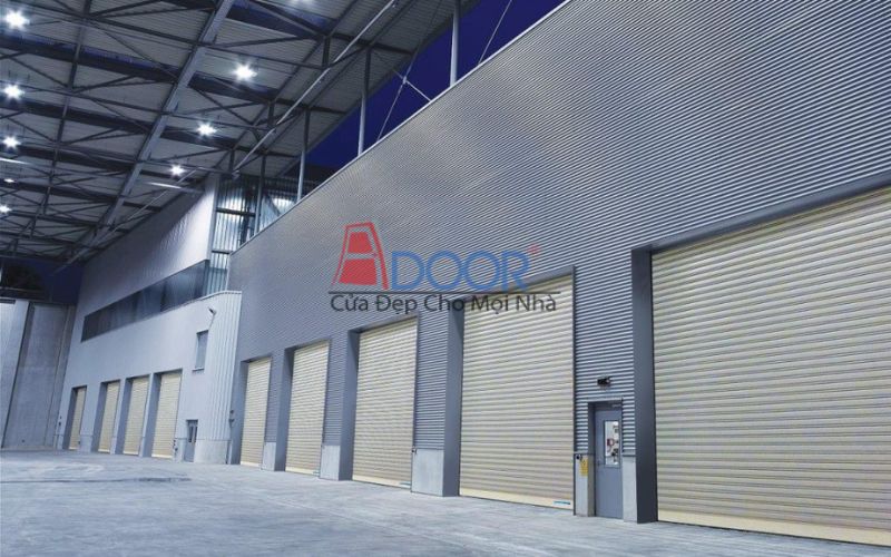 Cửa cuốn thép siêu trường phù hợp với công trình cửa lớn