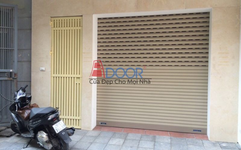 Cửa cuốn khe thoáng nan truyền thống tại Cần Thơ
