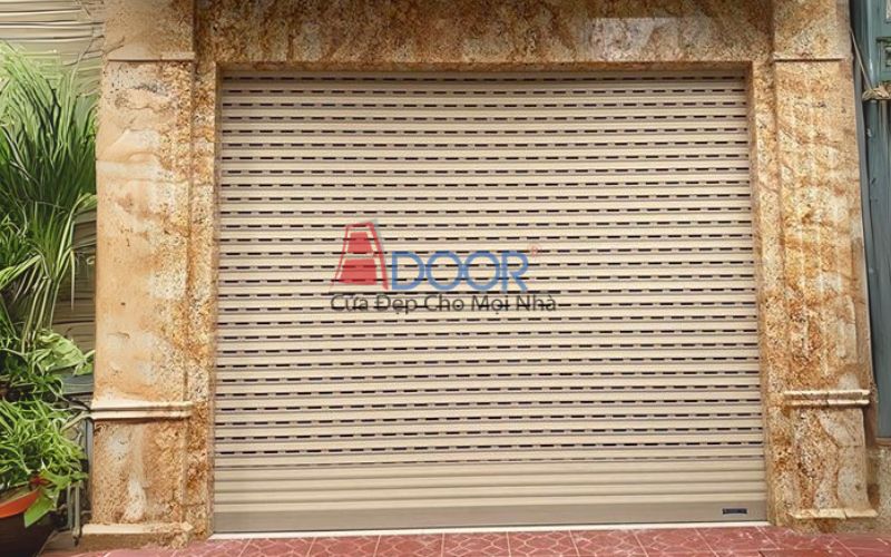 Cửa cuốn Úc nổi bật với khả năng chống va đập và chống oxy hóa cao