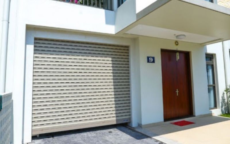 Cửa cuốn tích hợp công nghệ thông minh, nâng tầm tiện nghi