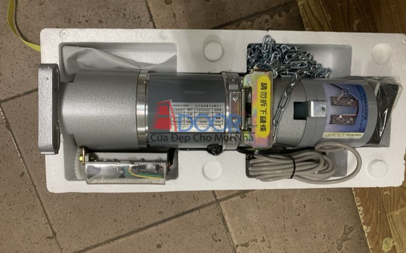 Motor cửa cuốn Adoor nhập khẩu, vận hành êm ái – tuổi thọ cao