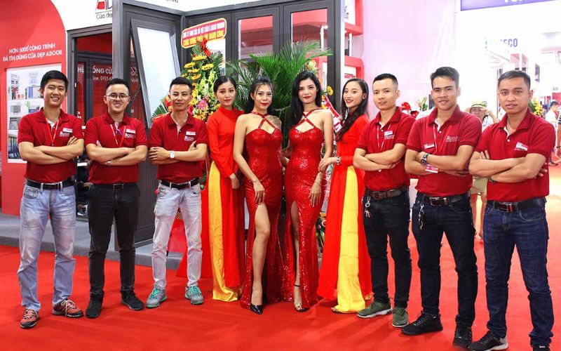 Adoor xuất hiện trên các kênh báo chí, hội chợ ngành xây dựng