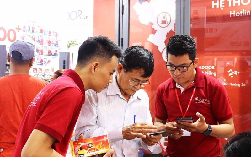 Tư vấn chuyên nghiệp, báo giá nhanh chóng tại Addoor