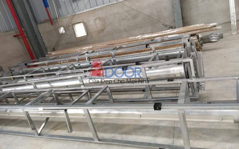 Trục cuốn cửa cuốn công nghệ Úc Adoor chịu lực tốt