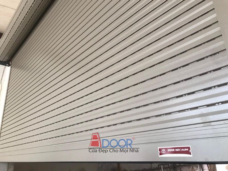 Cửa cuốn Adoor đảm bảo an toàn tuyệt đối cho người dùng