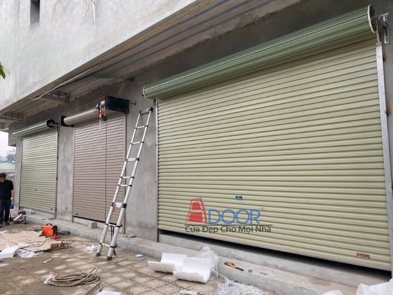 Ảnh cửa cuốn tấm liền chống bụi và thấm nước tuyệt đối