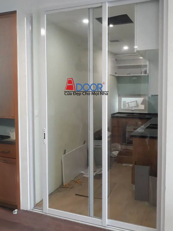 Cửa sở hữu phong cách tối giản, tinh tế, lý tưởng cho căn hộ hoặc biệt thự hiện đại