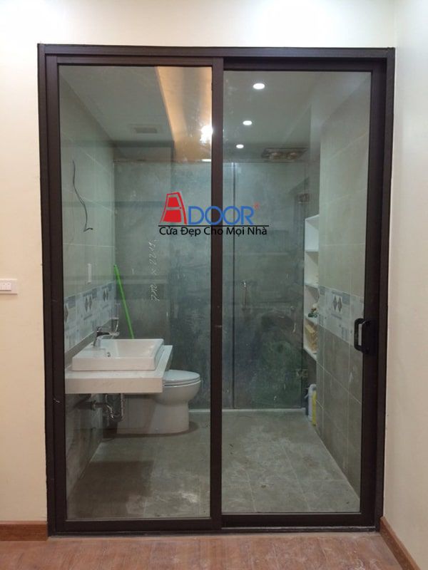 Cửa nhôm Xingfa lùa 2 cánh nhà tắm thiết kế đơn giản, trượt êm ái mang đến vẻ đẹp tinh tế
