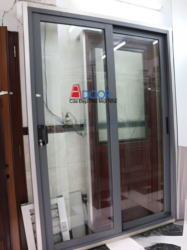 Cửa lùa 2 cánh hiện đại với kiểu dáng cửa lùa gọn gàng, không chiếm không gian