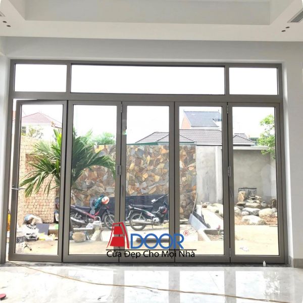 Cửa xếp trượt Adoor nhôm kính Maxpro ứng dụng cho không gian rộng lớn