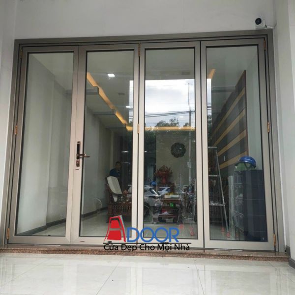 Cửa xếp trượt Maxpro với thiết kế gấp gọn