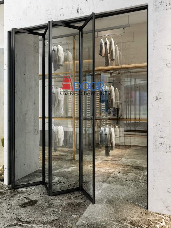 Một mẫu cửa slim xếp trượt đang được sử dụng linh hoạt