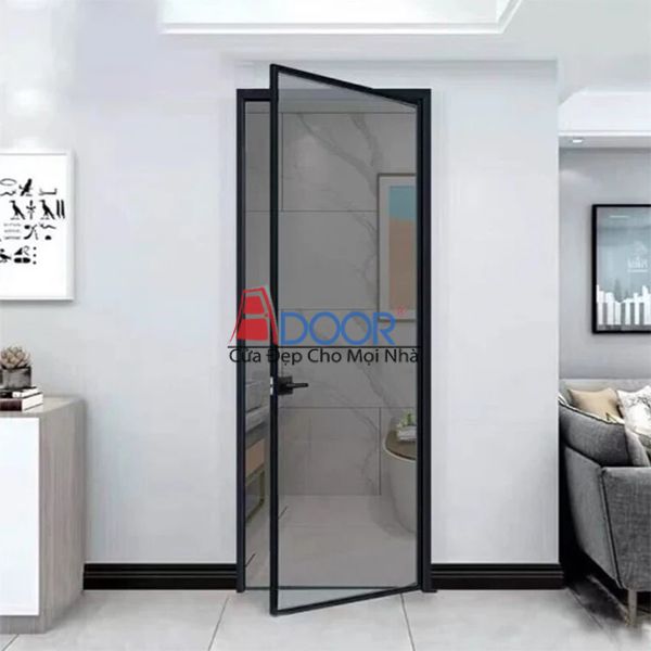 Thiết kế cửa mở quay sang trọng tại nhà phố Quảng Ngãi