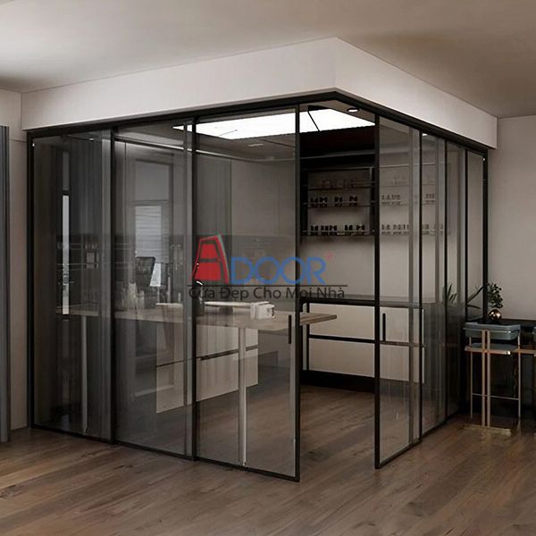 Cửa slim góc 90 độ mở ra tầm nhìn toàn cảnh, tạo điểm nhấn kiến trúc hiện đại.