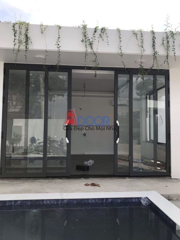 Một công trình tại Đà Lạt sử dụng cửa nhôm kính trượt quay Adoor mang lại giá trị thẩm mỹ cao
