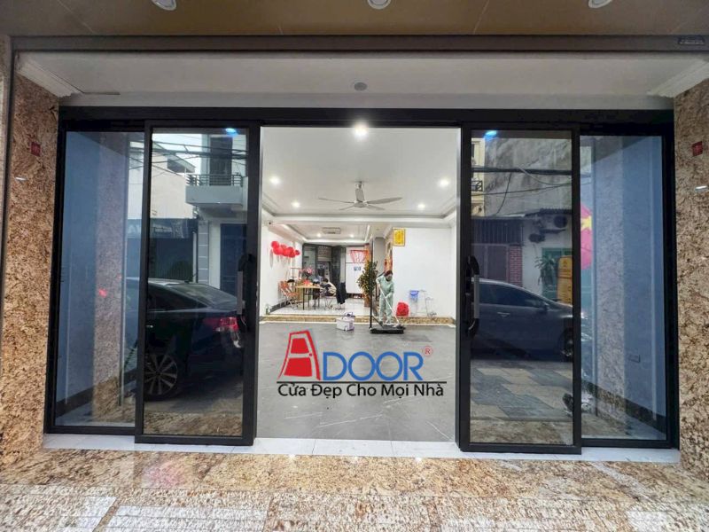 Cửa 4 cánh nhôm trượt quay được sử dụng ở các hộ gia đình tại Gia Lai