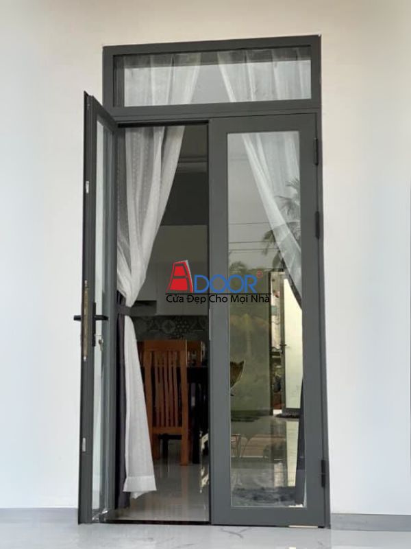 Cửa nhôm Xingfa màu xám ghi sang trọng, thiết kế tối giản hiện đại
