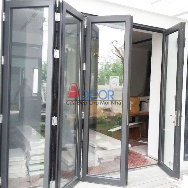 Cửa Xingfa xám trung tính, phù hợp nhiều phong cách kiến trúc