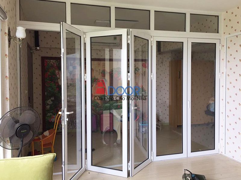 Giải pháp tối ưu cho lối đi lớn nhờ cơ chế xếp gọn 5 cánh