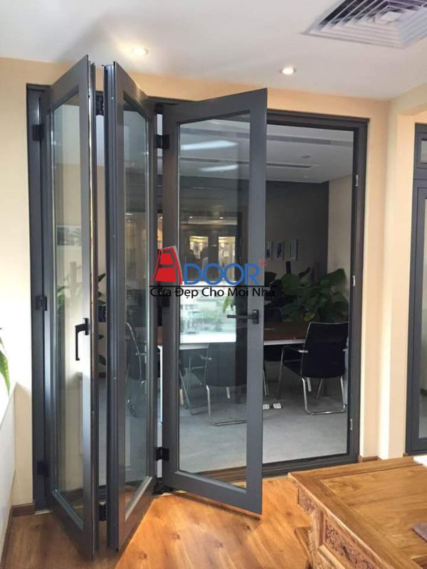 Cửa xếp trượt gọn về một phía, tiết kiệm không gian lối đi