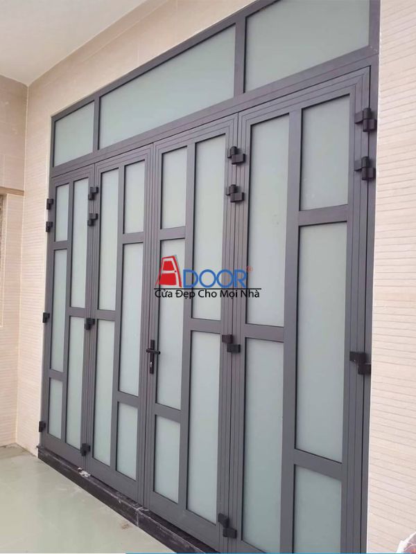 Cửa nhôm Xingfa 4 cánh kính mờ đảm bảo sự riêng tư nhưng vẫn giữ được nét tinh tế