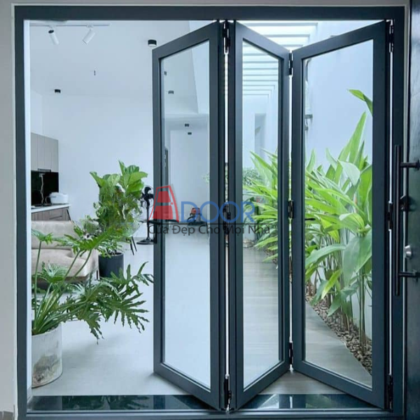 Cửa 3 cánh Xingfa là lựa chọn hoàn hảo cho không gian cần sự thông thoáng và hiện đại