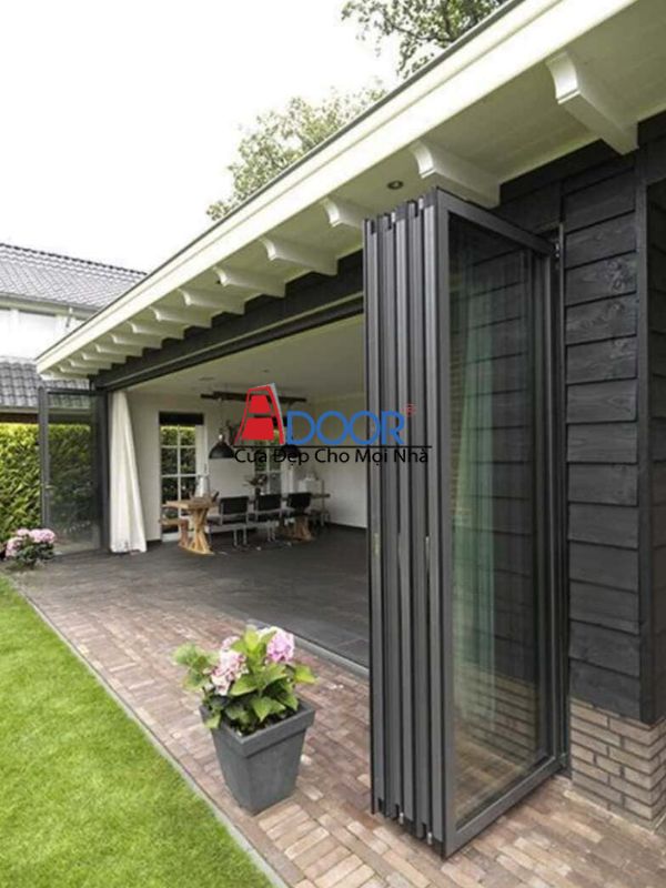 Cửa xếp trượt Xingfa phù hợp với cả cửa đi chính, cửa ban công và vách ngăn