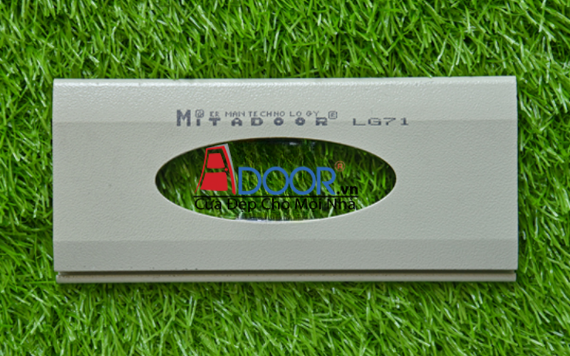 Mẫu cửa cuốn công nghệ Đức Mitadoor Adoor LG71