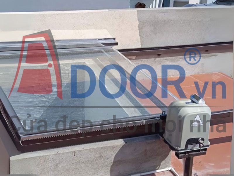 Mẫu Giếng trời mở trượt 1 cánh tại biên hòa