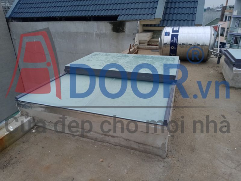 Mẫu Giếng trời mở trượt tự động