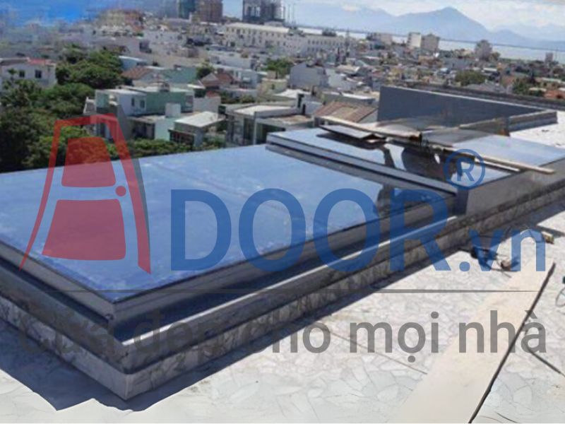 Mẫu Giếng trời trượt ngang 2 cánh Adoor