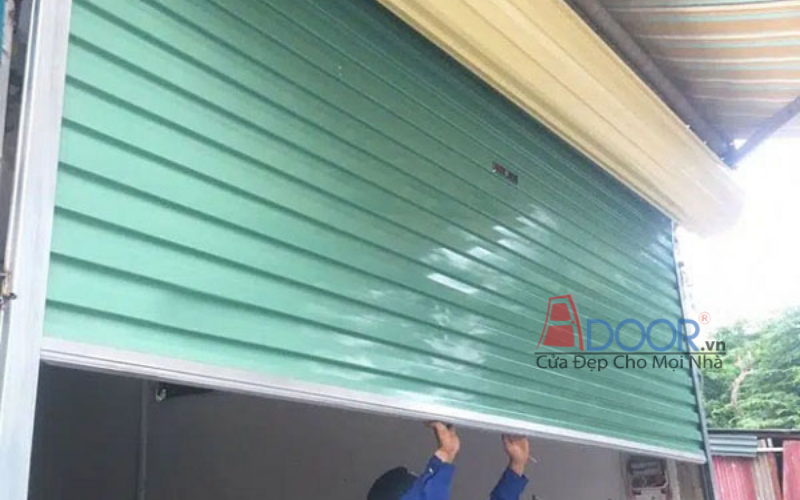 Cửa cuốn Đài Loan kéo tay - Lá 8 dem tại Tam Kỳ