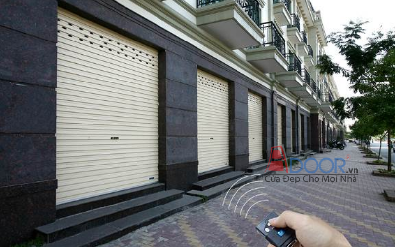 Cửa cuốn Đài Loan tự động - Lá 7 dem tại Tam Kỳ