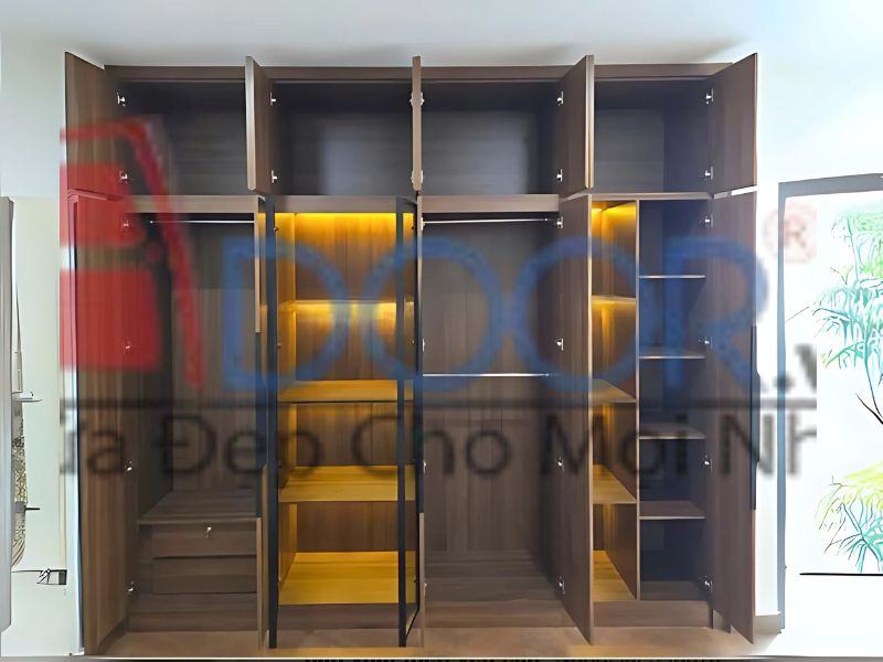 Mẫu tủ quần áo cánh kính Adoor phòng ngủ màu óc chó