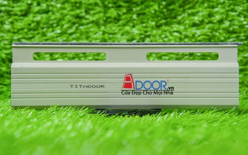 Mẫu cửa cuốn công nghệ Đức Titadoor Adoor PM2039S