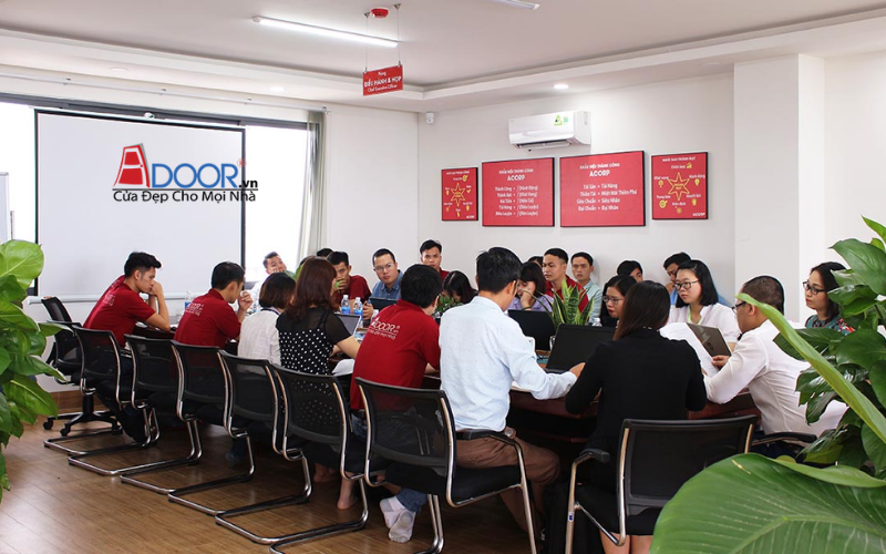 Văn phòng làm việc chuyên nghiệp của Adoor