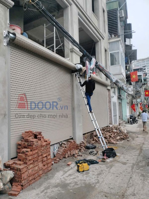 Mẫu cửa cuốn khe thoáng tại Uông Bí