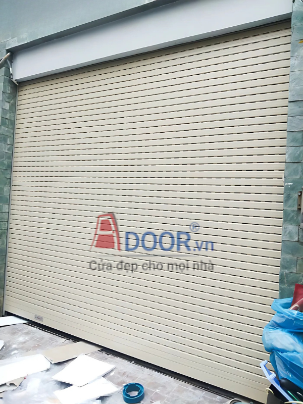 Mẫu cửa cuốn khe thoáng tại Sa Đéc Adoor PM52A