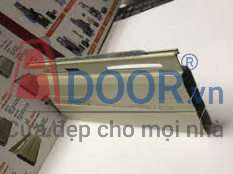 Mẫu cửa cuốn tự động PM5022 Huế