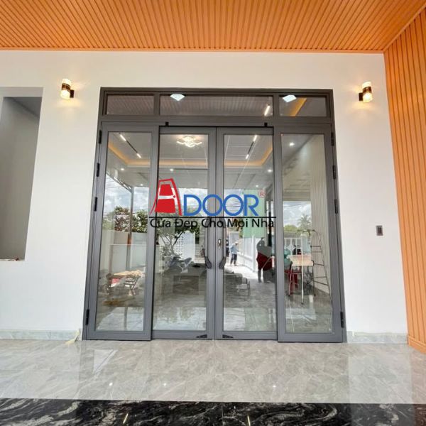 Hình ảnh thực tế lắp đặt cửa trượt quay 4 cánh tại Bình Thuận Hình ảnh thực tế lắp đặt cửa trượt quay 4 cánh tại Bình Thuận