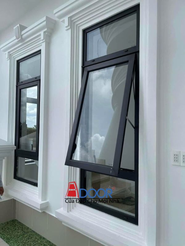 Mẫu cửa sổ nhôm Maxpro mở hất Adoor tại một công trình Mẫu cửa sổ nhôm Maxpro mở hất Adoor tại một công trình